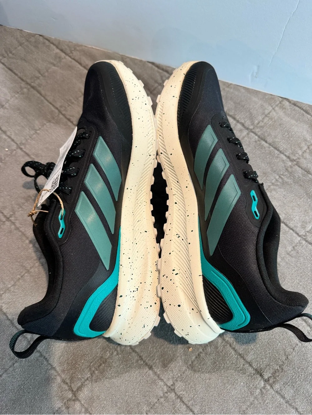 NWT! Adidas Run Falcon 5 Trainers w/ Black and Teal Athletic Shoes